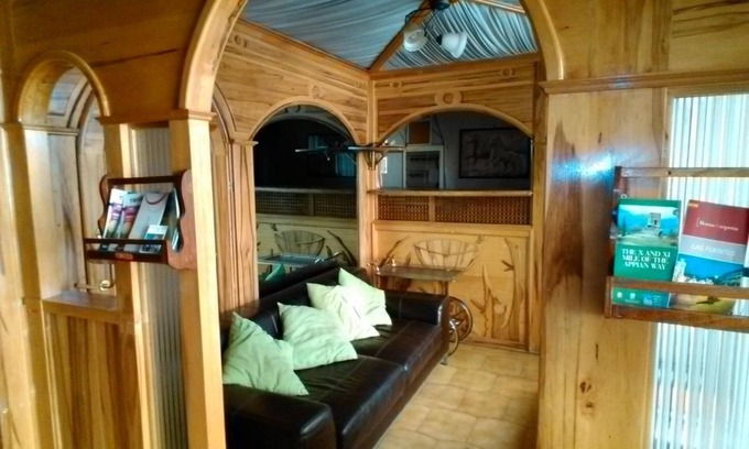 Cinecitta Bed & Breakfast | The Giacomo'S House