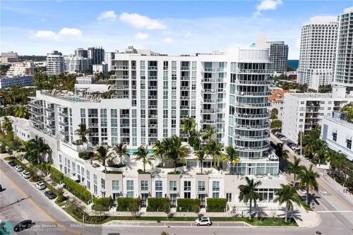 Central Beach Apartment | The Glamour of Upscale Downtown Ft. Lauderdale