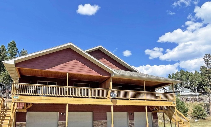 Hill City House | The Gold Mill | 3 Bed, 3 Bath