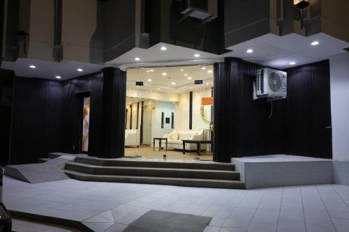 Medina Apartment | The Grand Valley Suite H
