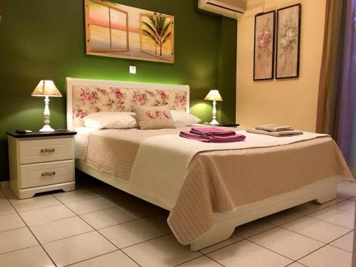 Kato Galatas Apartment | The Green Apartment, 1 min walk from Kalamaki beach