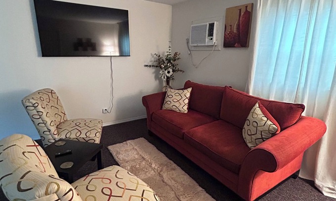 Terrace Park Apartment | The Haven near Busch Gardens