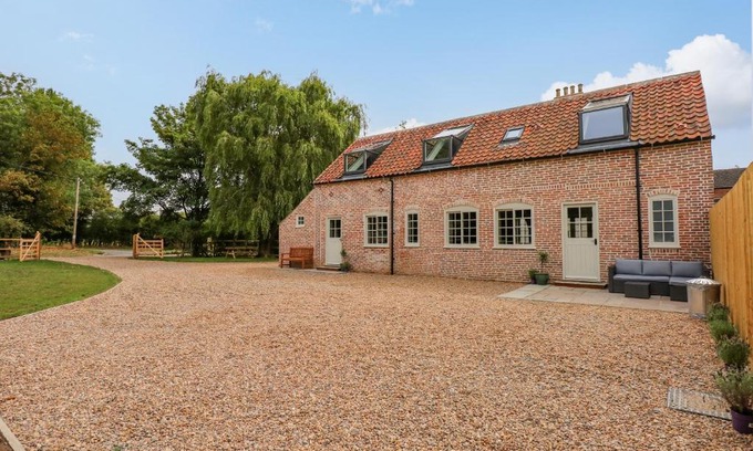 Market Rasen House | The Hayloft at Warren House