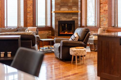 East Kootenay Apartment | The Historic 901 Condos In the Heart of Fernie