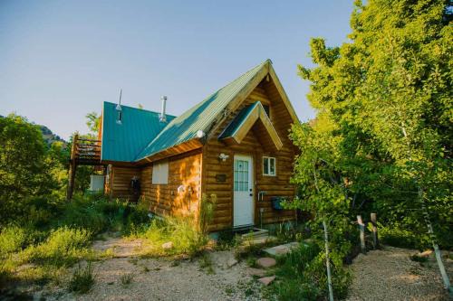 Glendale House | The Hummingbird at Zen Zion