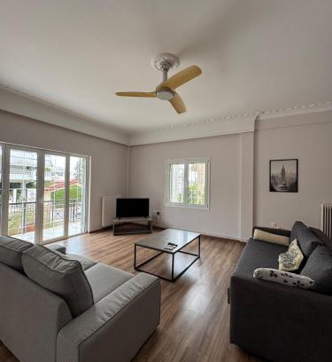 Glyfada Apartment | The Ioustinianou Residence