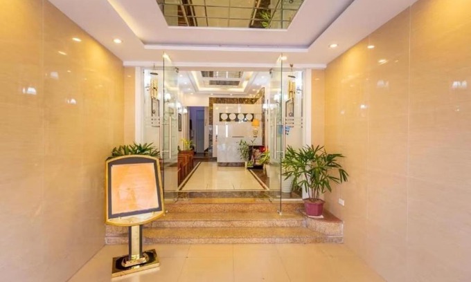 Hai Ba Trung Hotel | The Ky Moi Hotel - by Bay Luxury