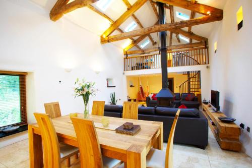 Embleton House | The Lazy Fish