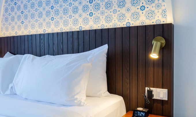 Malacca City Hotel | The Lisbon Melaka, Trademark Collection by Wyndham