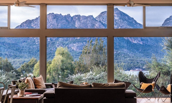 Coles Bay House | The Loft - Freycinet Holiday houses