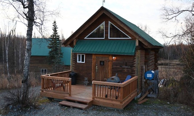 Trapper Creek Cabin | The Loon's Nest Cabin