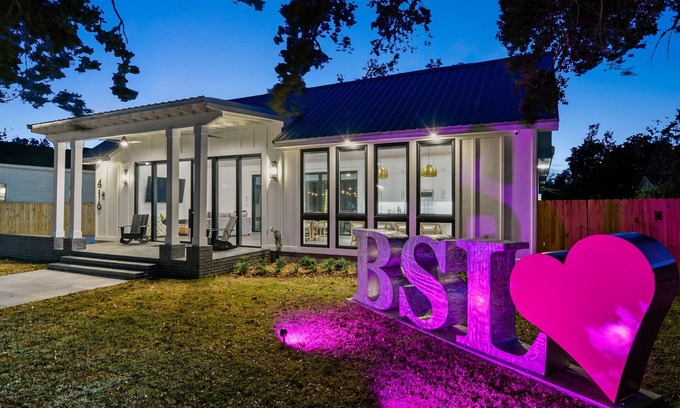 Bay St Louis House | The Luxe on Main is an Ultra Modern, Trendy New Construction in Downtown BSL