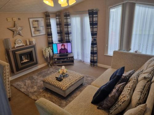 Clacton-on-Sea Other | The Meridan Lodge - Close to beach - Swimming Pool & Amusements