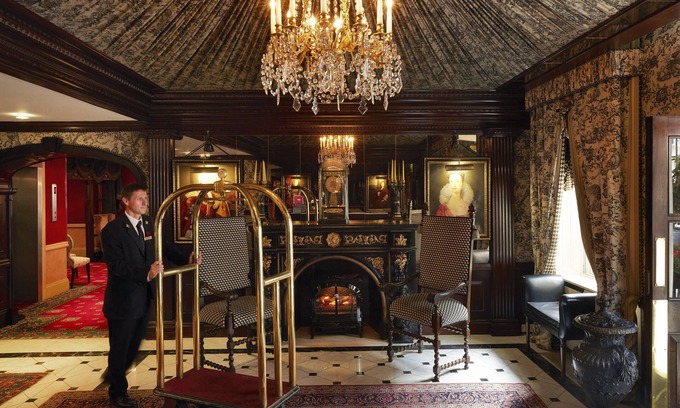 Bloomsbury Hotel | The Montague On The Gardens