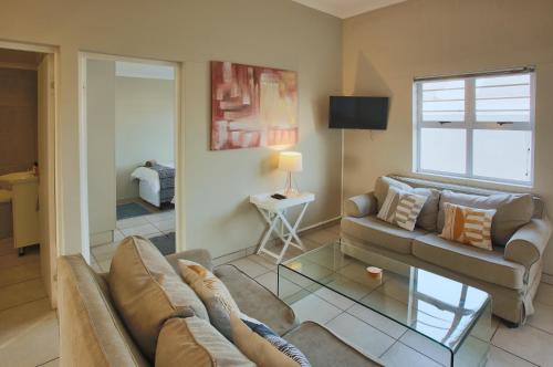 Mykonos House | The Nook, Langebaan, 4-sleeper