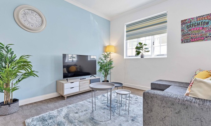 Kemptown House | The Old Brewery House | By My Getaways | Free Parking