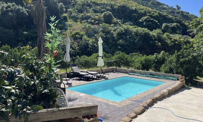 Santa Brigida Cottage | The orange house