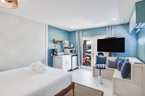 Sanibel Apartment | The Palm Frond - Upgraded Studio at PalmView of Sanibel with Bikes