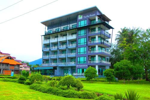 Kathu Hotel | The Par Phuket SHA Plus