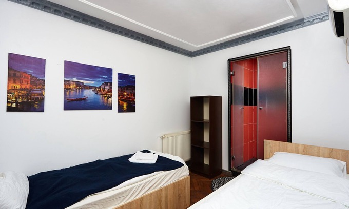 Bucharest City-Centre Villa | the perfect accommodation for big groups in the center of bucharest