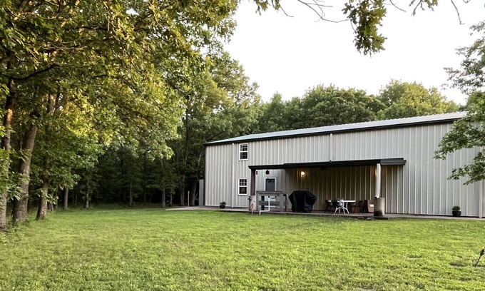 Clinton House | The perfect getaway on 14 acres just minutes from Truman Lake!