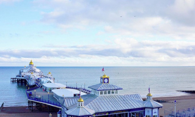 Eastbourne City Centre Hotel | The Pier Hotel