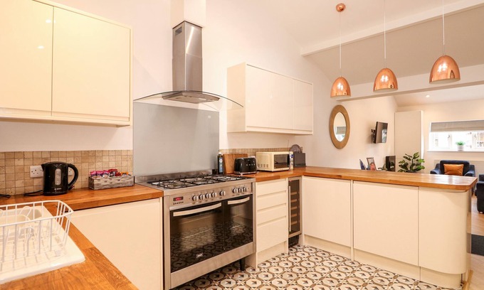 Wymondham Cottage | The Pinfold