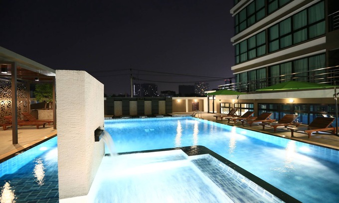 Chatuchak Hotel | The Plimplace 2