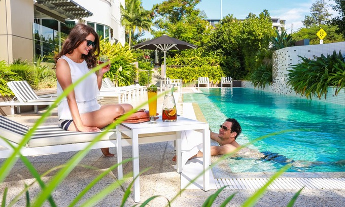 Kangaroo Point Hotel | The Point Brisbane Hotel