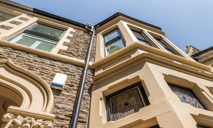 Pontcanna Apartment | The Pontcanna Pearl 3-bed Haven