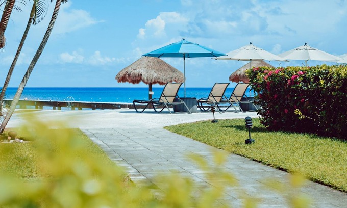 Costa Maya Villa | The Queen’s Garden, Cozumel Beach House Jasianna Jaxen