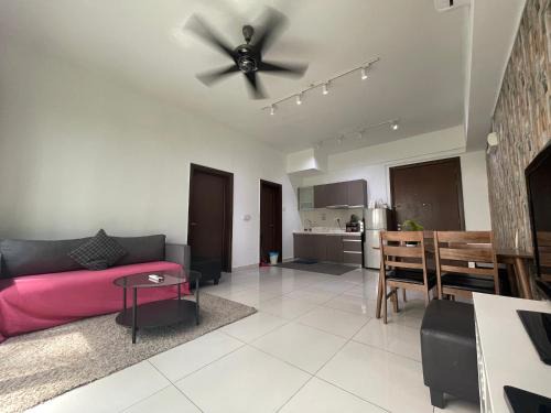 Chow Kit Apartment | The Regalia Residence By Paradigm-HomeStay