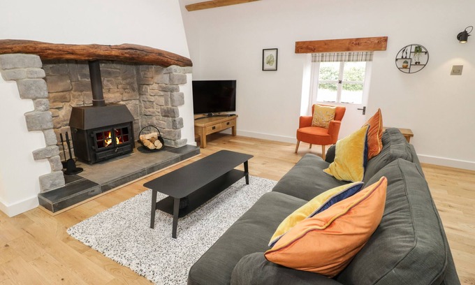Llanrwst Cottage | The Shippon