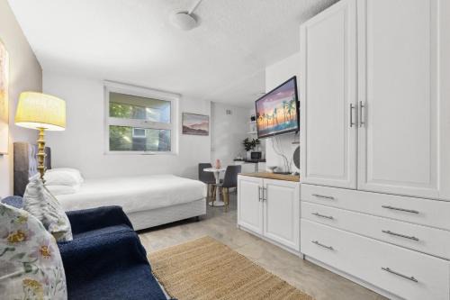 Paddington Apartment | The SmilingStays - Chic Urban Paddington Escape