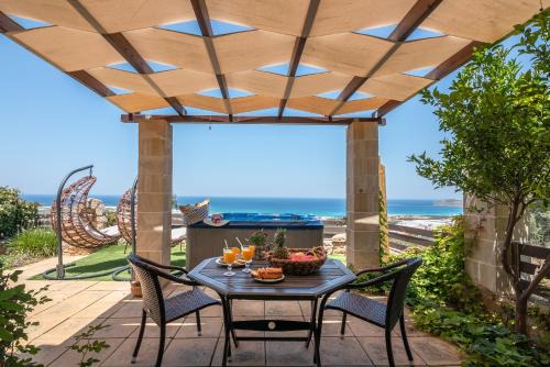 Zerviana Apartment | The Stonemade Houses
