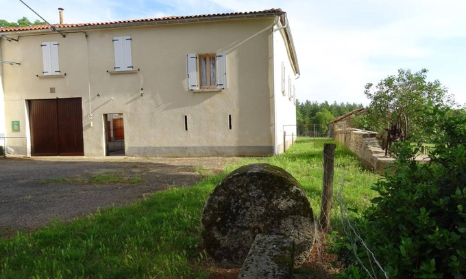 Pampelonne House | The swallows of Montsec