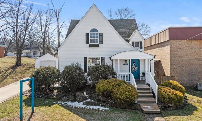 Ozark House | The Teal Door Bungalow