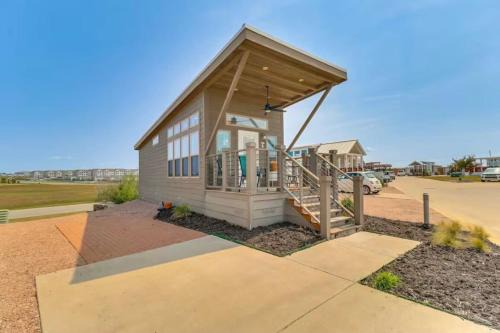 Austin Apartment | The Tiny Tejas with Pool and Hot Tub