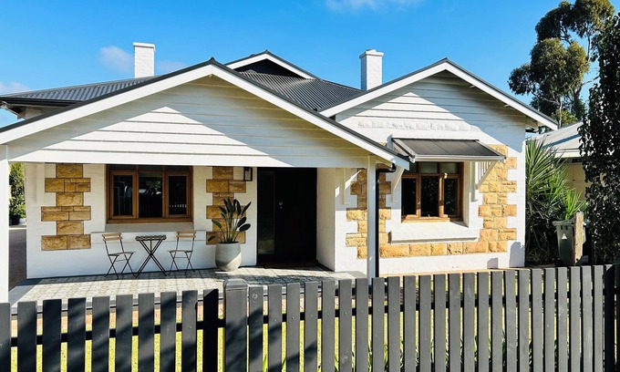 Brooklyn Park House | The Turner House