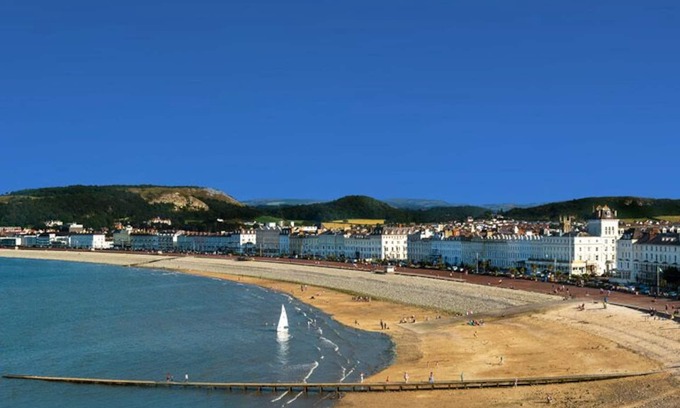 Llandudno House | The View Guest House