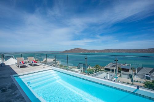 Langebaan Villa | THE VIEW LANGEBAAN LAGOON VILLA WITH HEATED POOL and SOLAR ENERGY