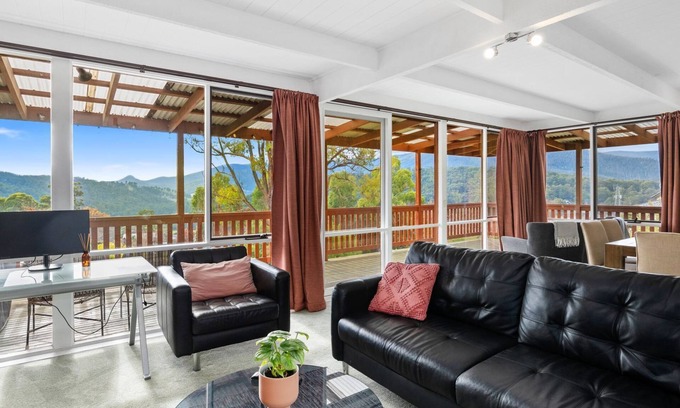 Marysville House | THE VIEW - MARYSVILLE