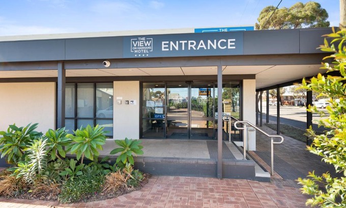 Kalgoorlie Hotel | The View On Hannans Kalgoorlie