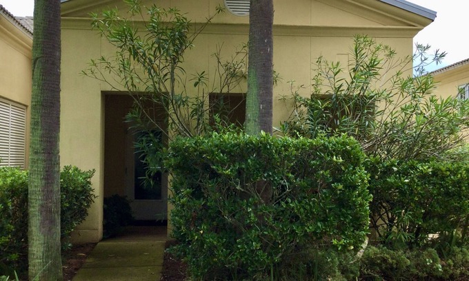 Gulf Shores Villa | The Villas at McCollough