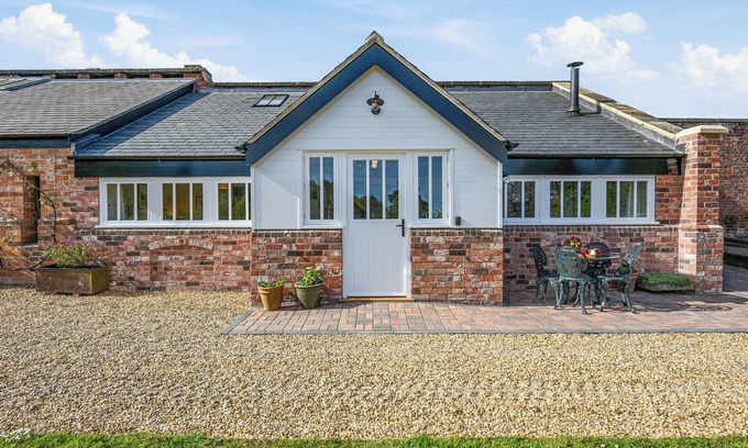 Shrewsbury Cottage | The Vinery - UK49583