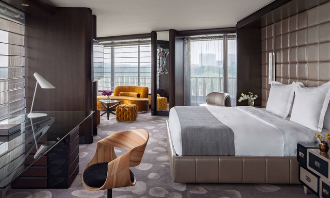 Foggy Bottom Hotel | The Watergate Hotel