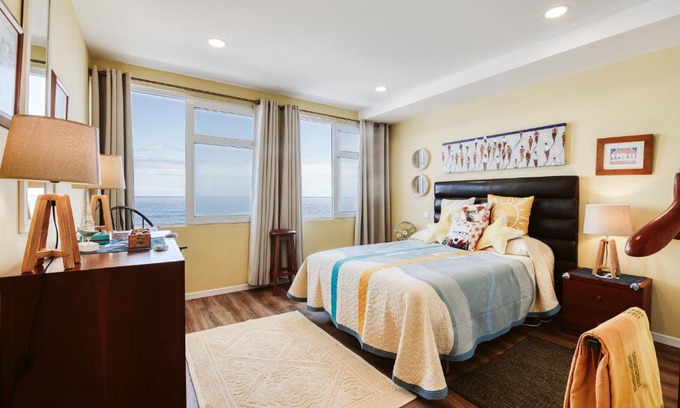 Sao Vicente Apartment | The Waves Studios