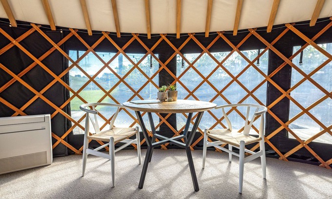 Onetangi Ski Chalet | The Yurts at Obsidian View - Stay Waiheke