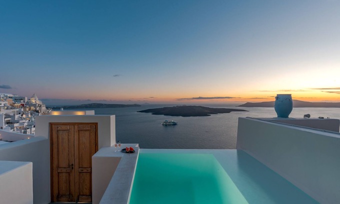 Fira Apartment | Thera Villas