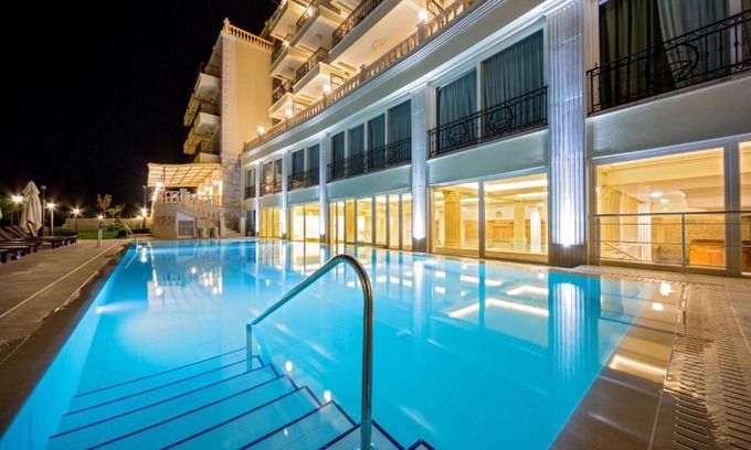 Kranevo Hotel | Therma Palace - SPA Mineral Pool & All inclusive & Free Parking